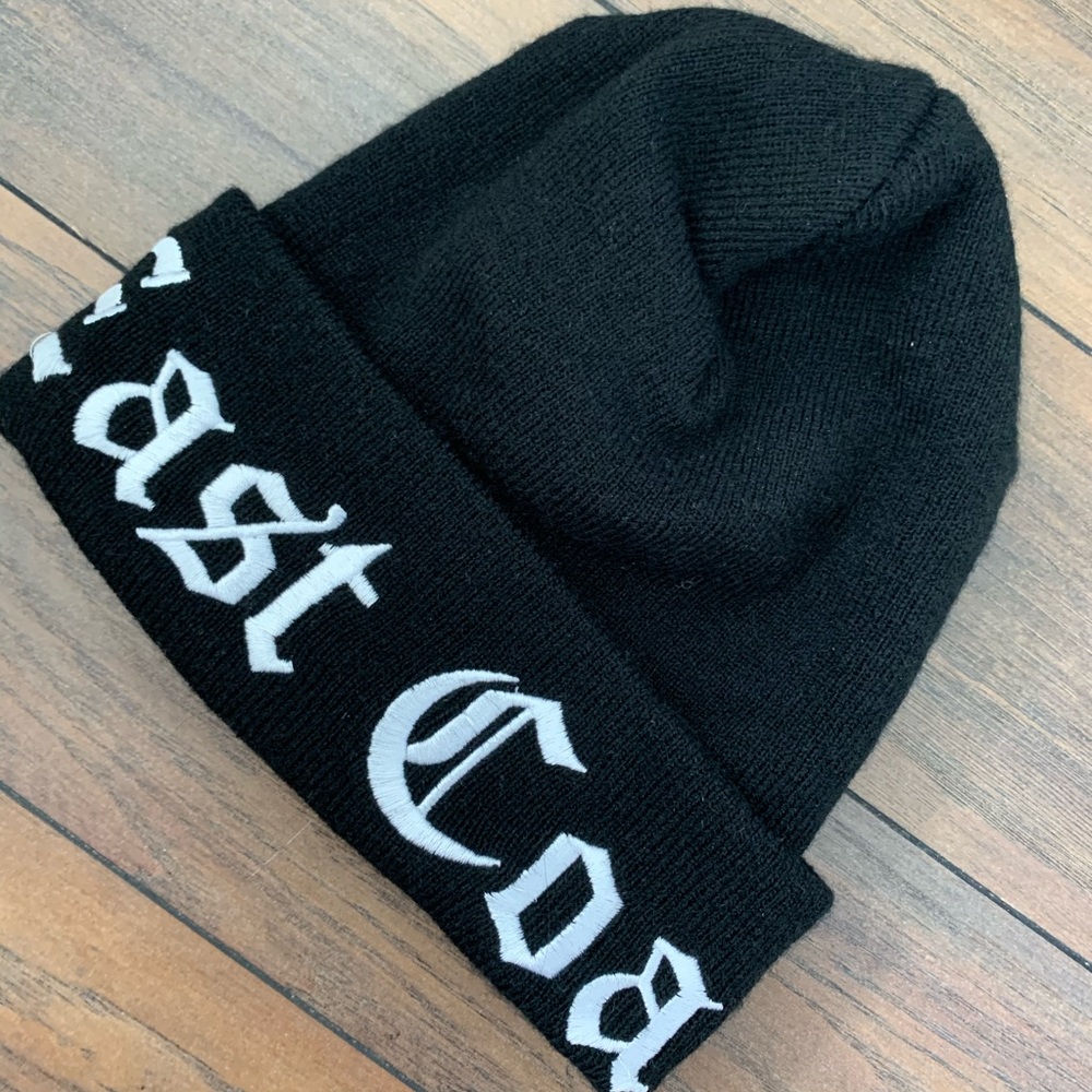 STAMPD B/W beanie